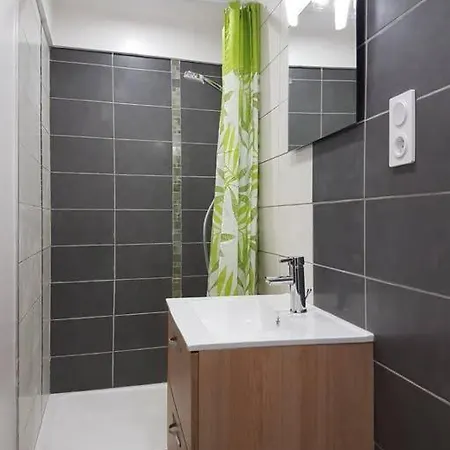 Cocon Du Centre Avec Parking Et Wifi Apartamento